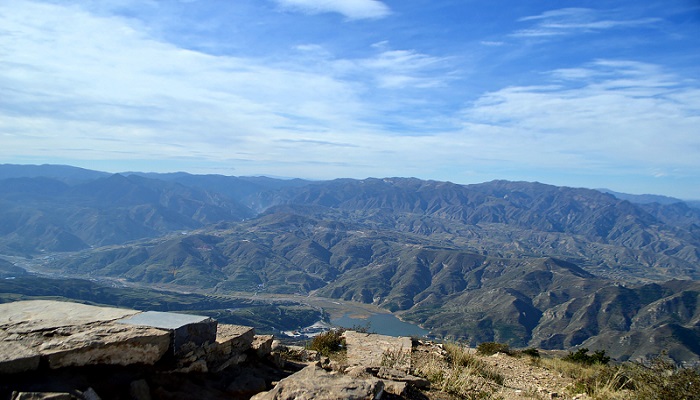 梦见翻山越岭