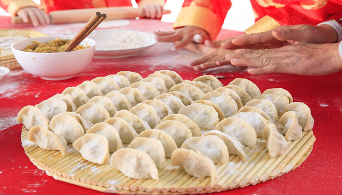 梦到吃饺子预示着什么意思