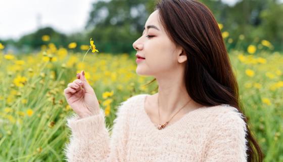 已婚女人梦见娘家姐妹说话