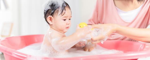 梦见给婴儿洗澡是什么意思
